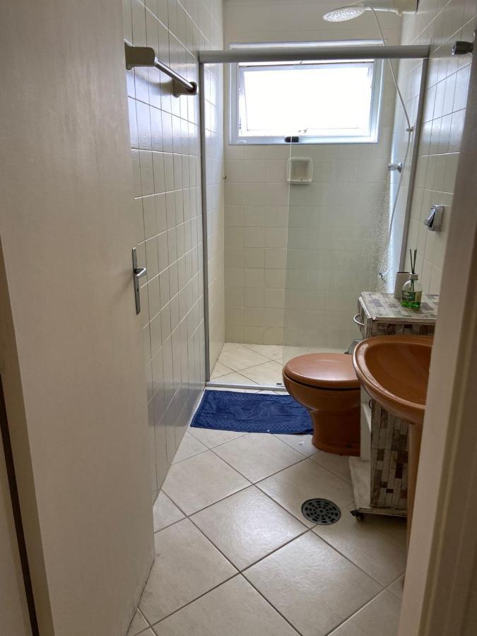 Apartamento Encantador No Guaruja, Praia Da Enseada - Apenas 600M Da Praia ! Extérieur photo